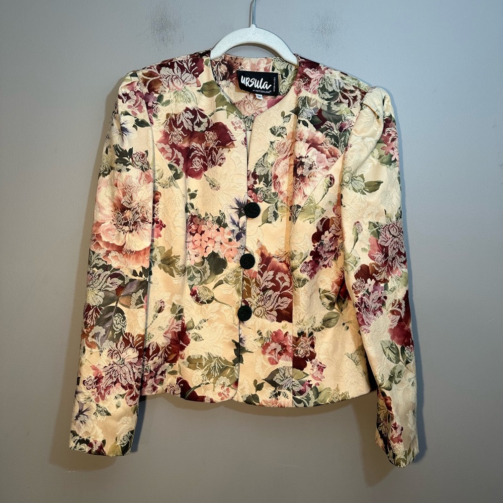 Vintage Ursula of Switzerland Tapestry Button Up Blazer Size 12